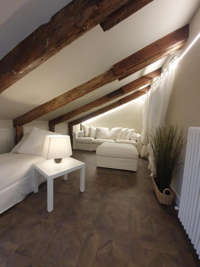 Daniela'S Venetian Style Apartment Luaran gambar