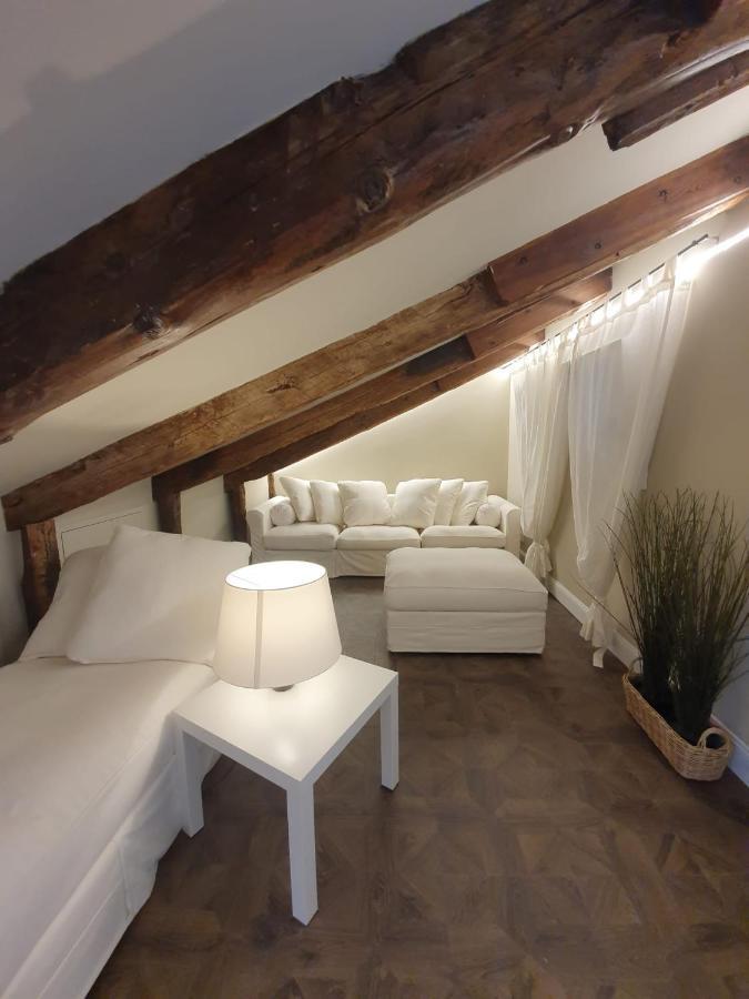 Daniela'S Venetian Style Apartment Luaran gambar