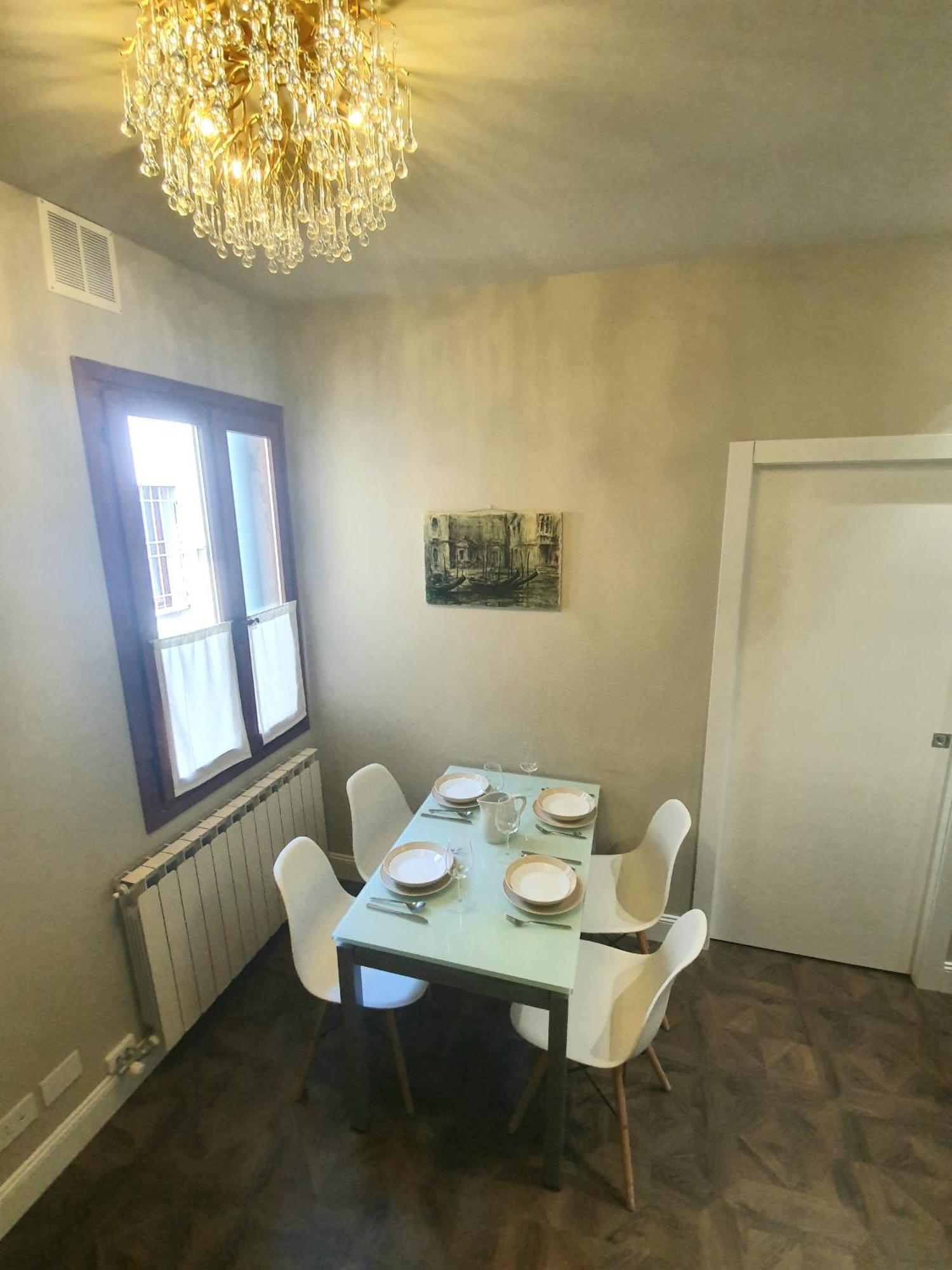 Daniela'S Venetian Style Apartment Luaran gambar